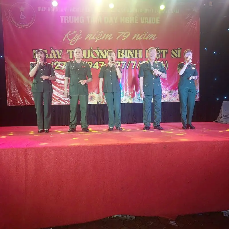 Trung tâm Dạy nghề Vaide tổ chức Kỷ niệm 79 năm ngày thương binh liệt sỹ