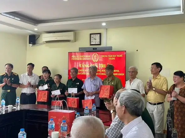 TRAO YÊU THƯƠNG, LAN TỎA NGHĨA TÌNH TRONG MÙA TRUNG THU 2026