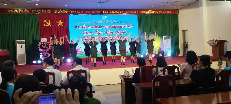 Ấm áp nghĩa tình trong buổi ra mắt mô hình “Chi hội Phụ nữ số” tại xã Ô Diên -Tp Hà Nội